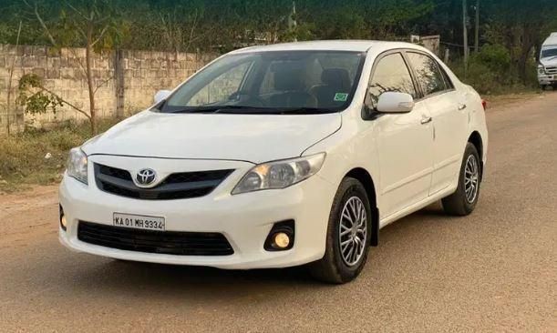 Used Toyota Corolla Altis D-4D G 2012