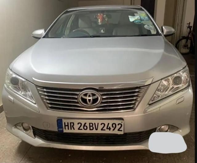 Used Toyota Camry 2.5 G AT 2012