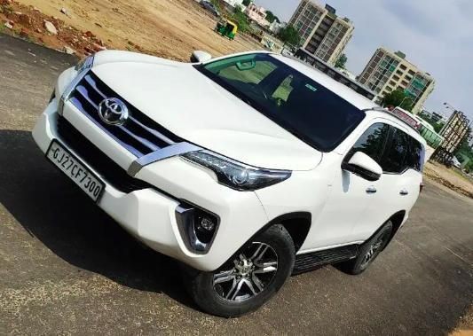 Used Toyota Fortuner 2.8 4x2 AT 2018