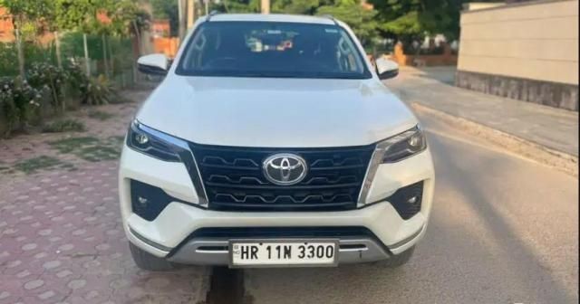 Used Toyota Fortuner 2.8 4x4 AT BS6 2021