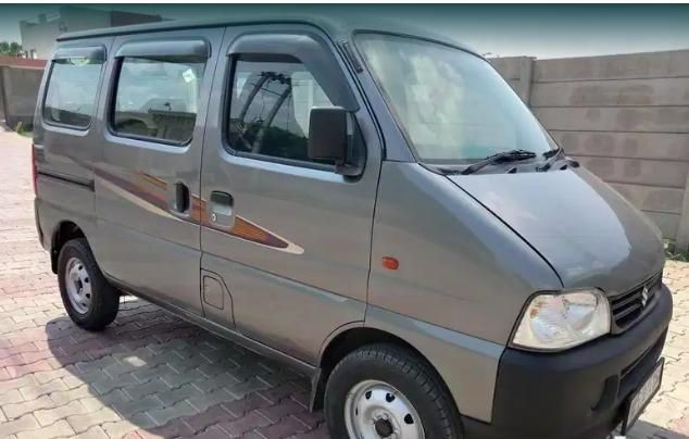 Used Maruti Suzuki EECO 5 STR With A/C+HTR CNG 2018