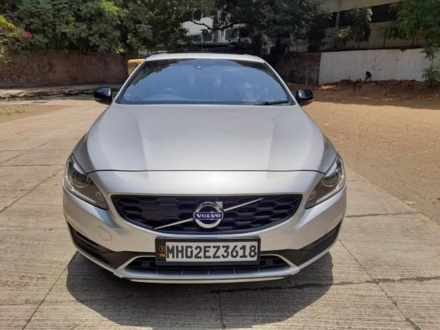 Used Volvo S60 Cross Country Inscription 2018