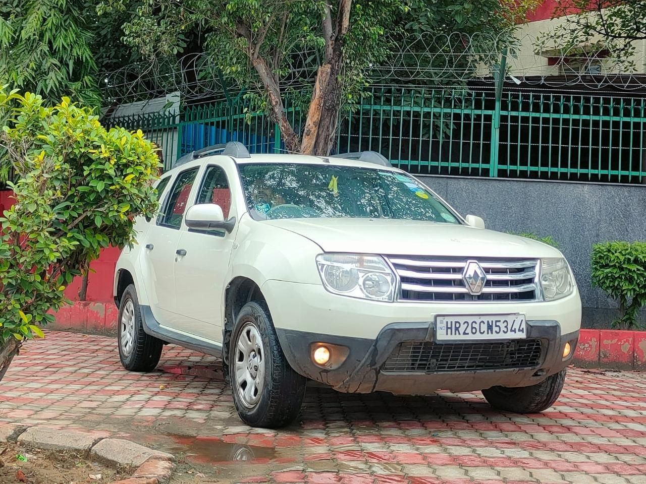 Used Renault Duster PETROL RXL 2014