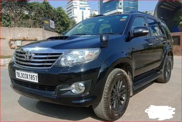 Used Toyota Fortuner 3.0 4X2 AT 2015