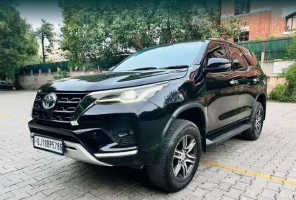 Used Toyota Fortuner 3.0 4X2 AT 2021