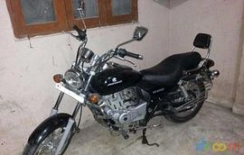 Bajaj Avenger 200cc 2010