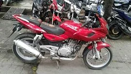 Bajaj Pulsar 220cc 2007