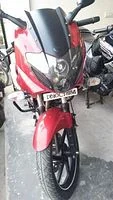 Bajaj Pulsar 220cc 2010