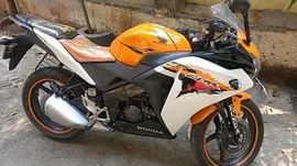 Honda CBR 150R 150cc 2014