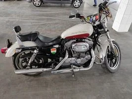 Harley-Davidson Sportster 883 2012