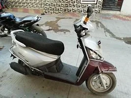 Mahindra Gusto 110cc DX 2015