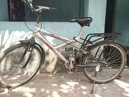 Neelam Insight 24 Inches 2018