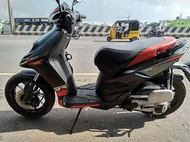 Aprilia SR 150 2016