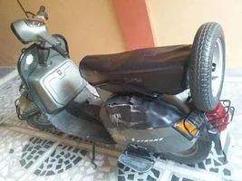 Bajaj Chetak 150cc 2005
