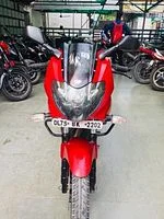Bajaj Pulsar 220F 2010