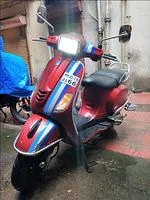 Piaggio Vespa SXL Matt Red-150cc 2016