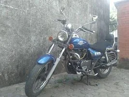 Bajaj Avenger 180cc 2006