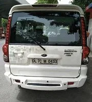 Mahindra Scorpio VLX 2WD BS III 2011