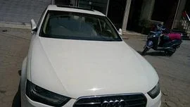 Audi A4 2.0 TDI S line 2012