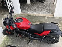 Bajaj Dominar 400 ABS 2017