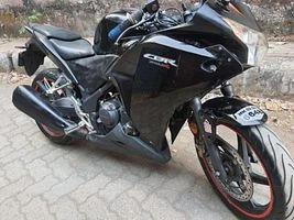 Honda CBR 250R 2015