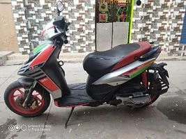 Aprilia SR 150 Race 2018