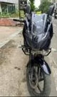 Bajaj Pulsar 220cc 2013