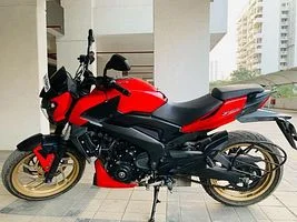 Bajaj Dominar 400 ABS 2018