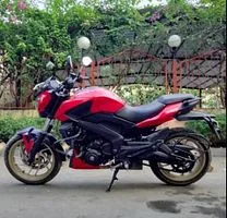 Bajaj Dominar 400 2018
