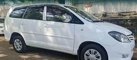 Toyota Innova 2.5 G 8 STR BS III 2009