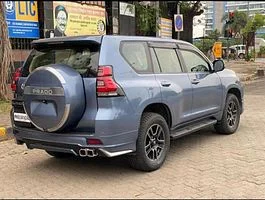 Toyota Land Cruiser Prado VX L 2011