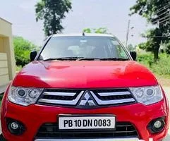 Mitsubishi Pajero Sport 2.5 MT 2015
