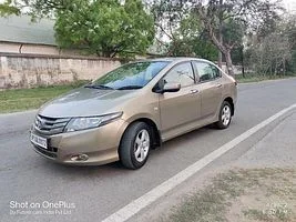 Honda City 1.5 V MT 2011