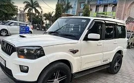 Mahindra Scorpio S10 2016