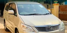 Toyota Innova 2.5 V 7 STR 2013