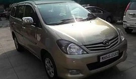 Toyota Innova 2.5 G 7 STR BS IV 2010