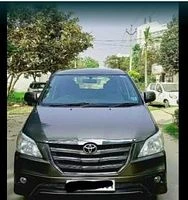 Toyota Innova 2.5 G 8 STR BS IV 2015