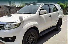 Toyota Fortuner 3.0 4X2 AT 2012