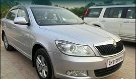 Skoda Laura AMBIENTE 1.9 TDI MT 2012