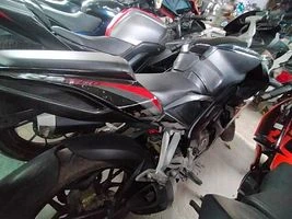 Bajaj Pulsar RS200 2016