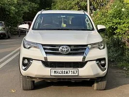 Toyota Fortuner 2.8 4x2 AT 2018