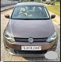 Volkswagen Vento 1.2 TSI Highline AT 2015