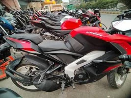 Bajaj Pulsar RS200 ABS 2021