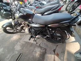 Bajaj Discover 125cc 2012