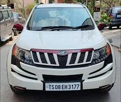 Mahindra XUV500 W6 4X2 2015