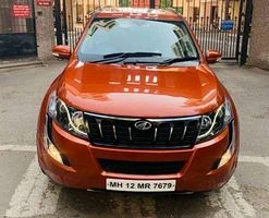 Mahindra XUV500 W10 2016