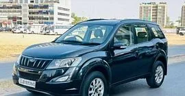 Mahindra XUV500 W10 2WD MT 2017