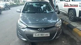 Hyundai i20 Magna 1.2 (O) 2013
