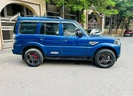 Mahindra Scorpio S6 Plus 2016