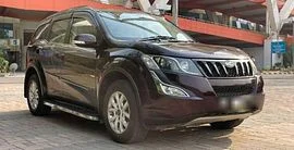 Mahindra XUV500 W10 AT 2016